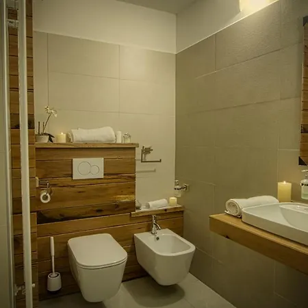 Pensión Paesemio Di Bolzoni Maria Graziella 3*