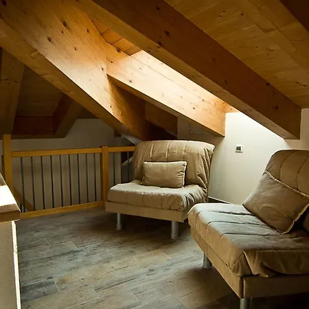 Pensión Paesemio Di Bolzoni Maria Graziella 3*