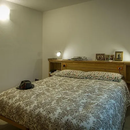 Pensión Paesemio Di Bolzoni Maria Graziella 3*