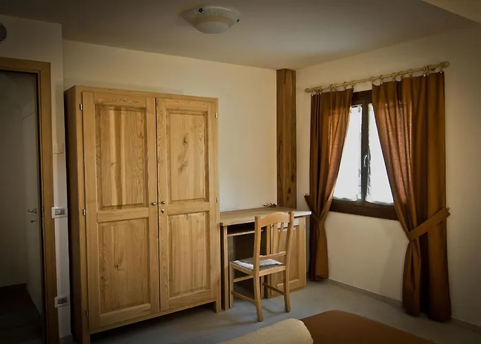 게스트하우스 Paesemio Di Bolzoni Maria Graziella Cervarezza