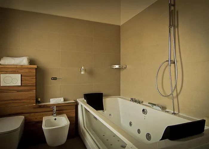 Paesemio Di Bolzoni Maria Graziella 3*