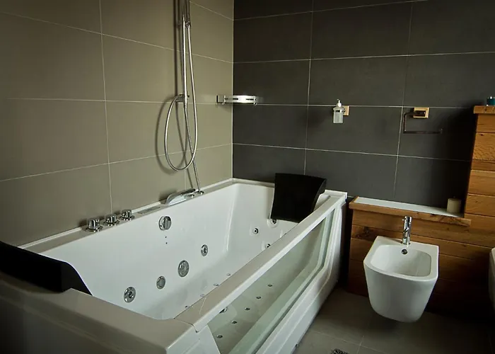 Paesemio Di Bolzoni Maria Graziella 3*