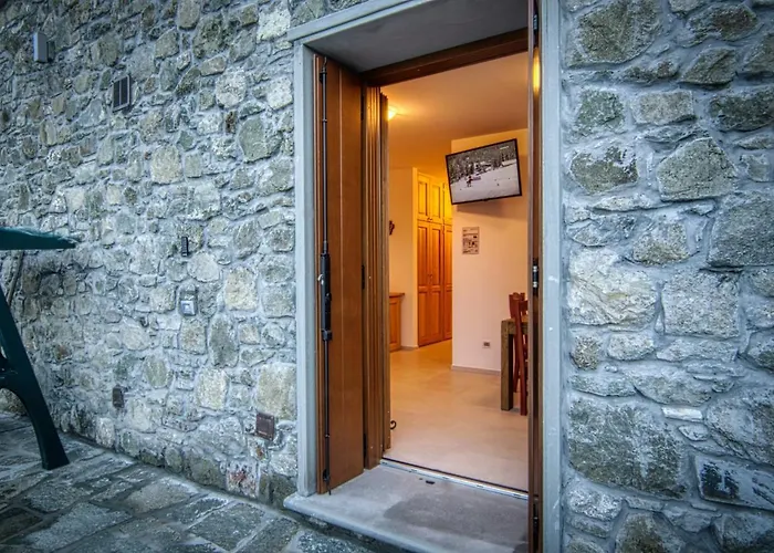 게스트하우스 Paesemio Di Bolzoni Maria Graziella