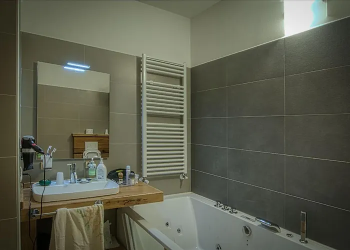 게스트하우스 Paesemio Di Bolzoni Maria Graziella